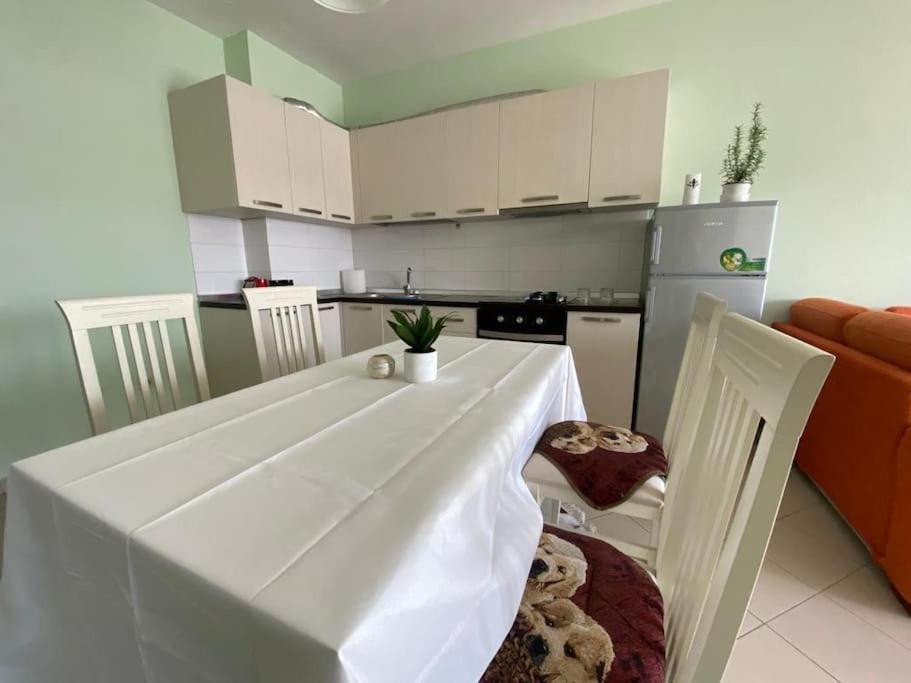 Gold Key Apartments, Durres Beach Esterno foto